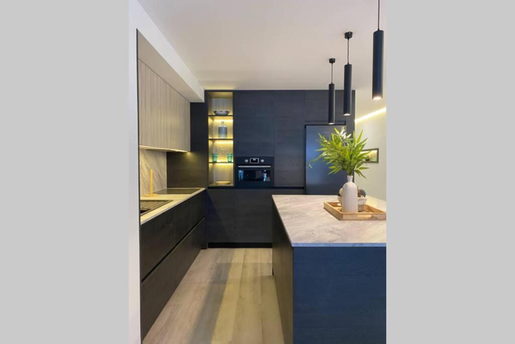 Precioso Apartamento A Estrenar En Centro De Nerja Εξωτερικό φωτογραφία