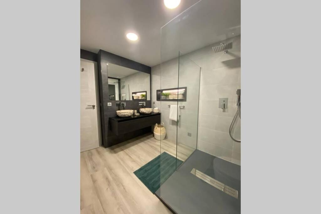 Precioso Apartamento A Estrenar En Centro De Nerja Εξωτερικό φωτογραφία